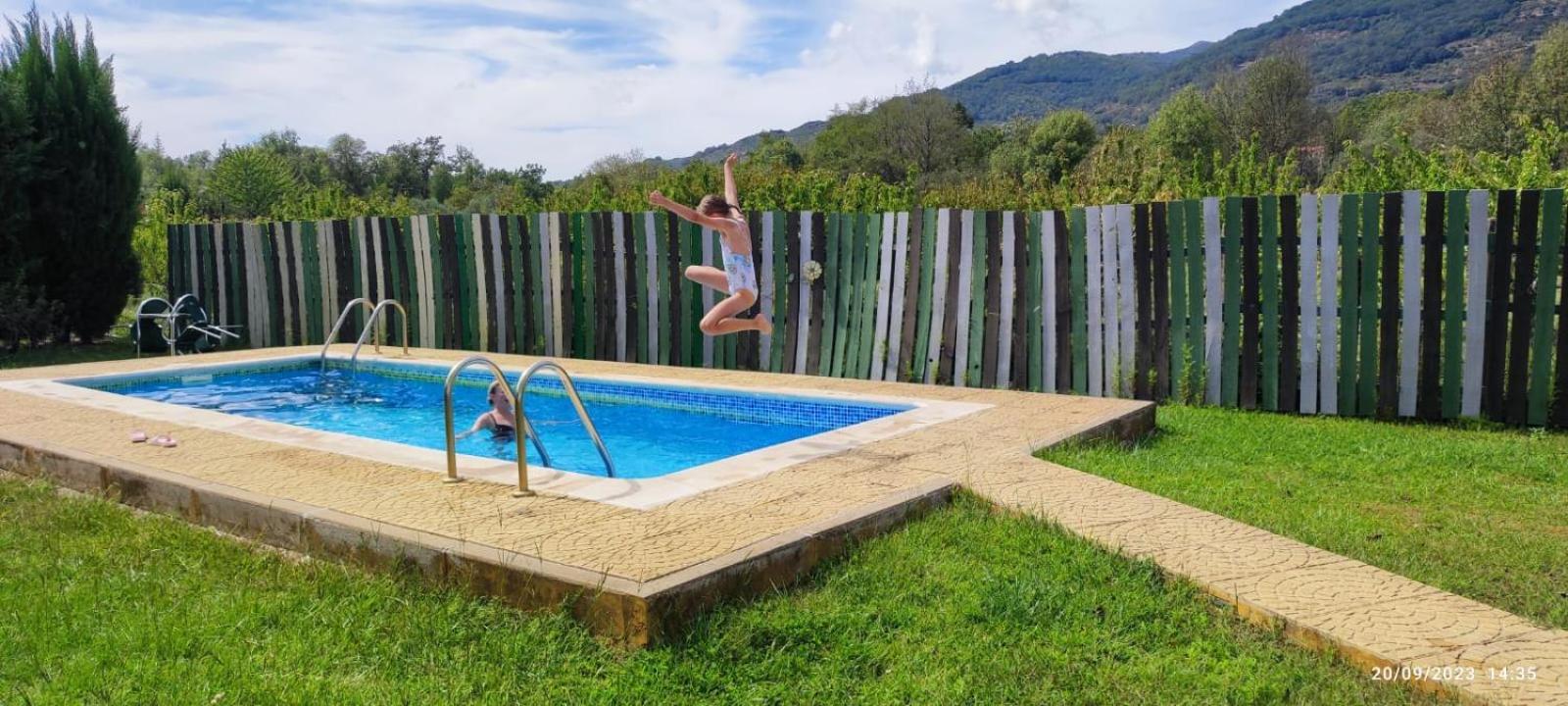 Apartamentos Rurales El Rincon Del Jerte Rebollar  Luaran gambar